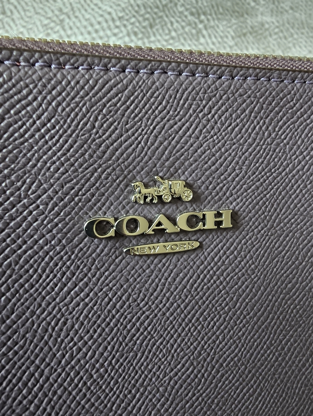 COACH 4454 Zip Top City Tote Dusty Purple Crossgrain Leather Shoulder Bag NWT - Picture 3 of 15